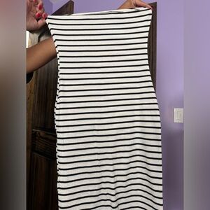 Black and White Striped Sleeveless Dress